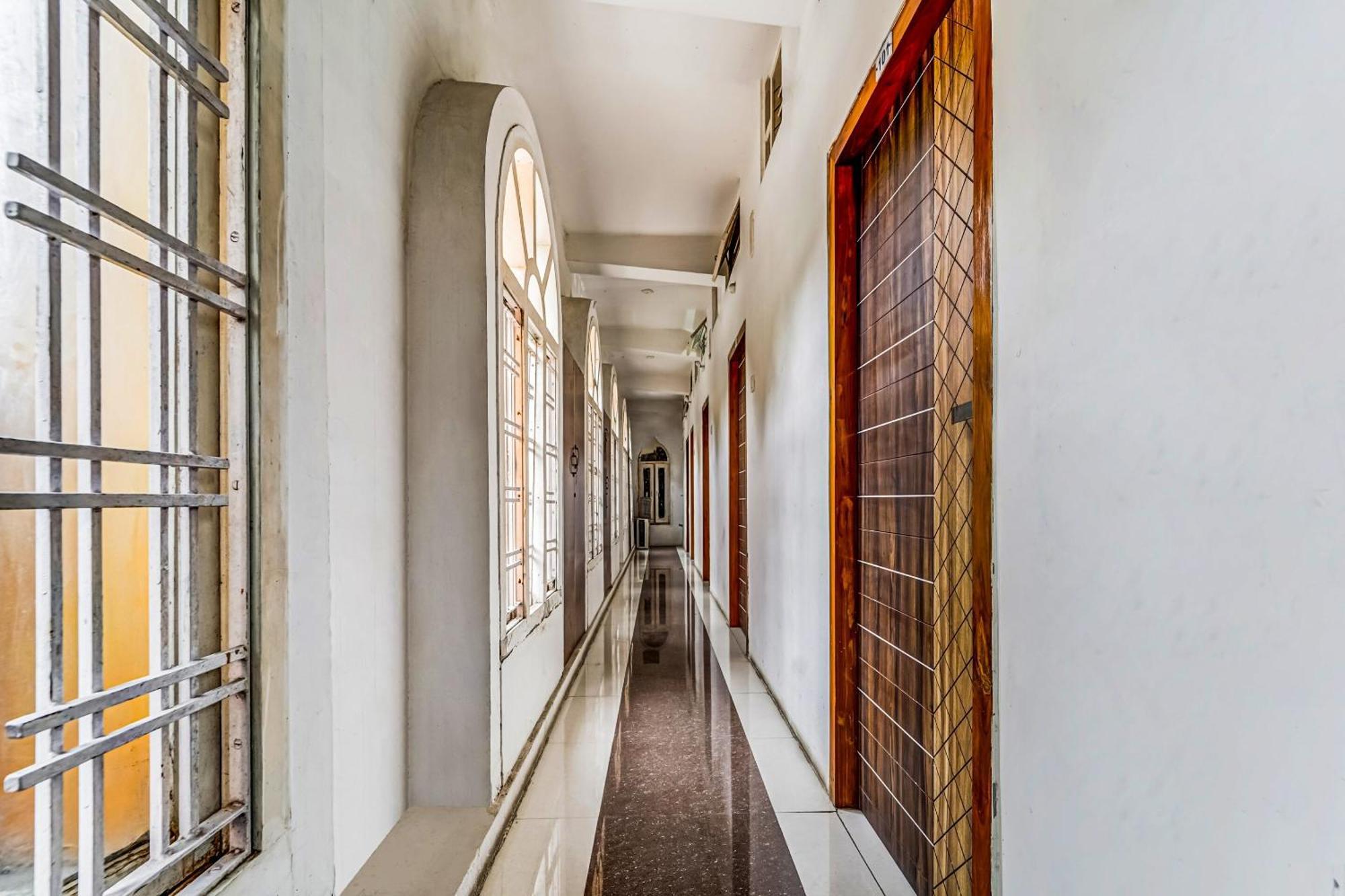 Tirupati Stayz Esterno foto