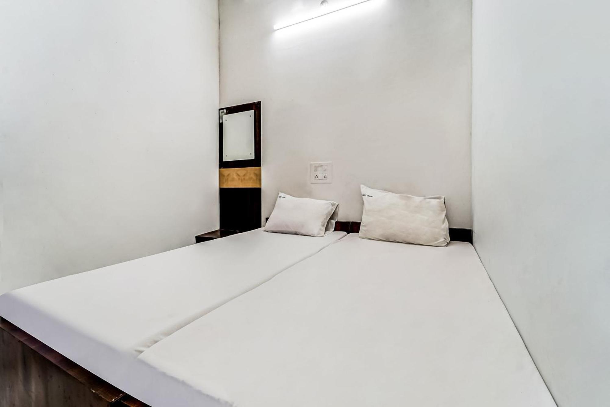 Tirupati Stayz Esterno foto